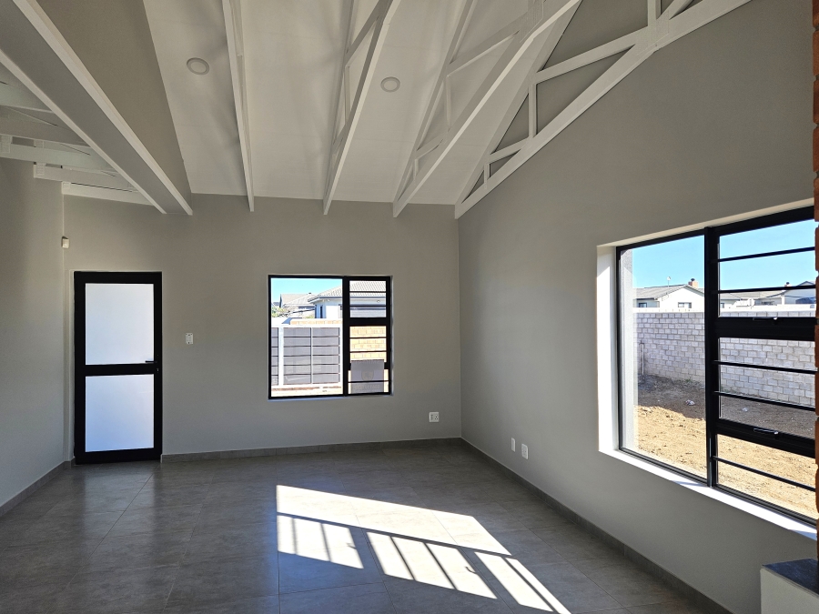 3 Bedroom Property for Sale in Fountains Estate Eastern Cape